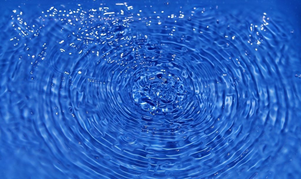 water-321524_1280
