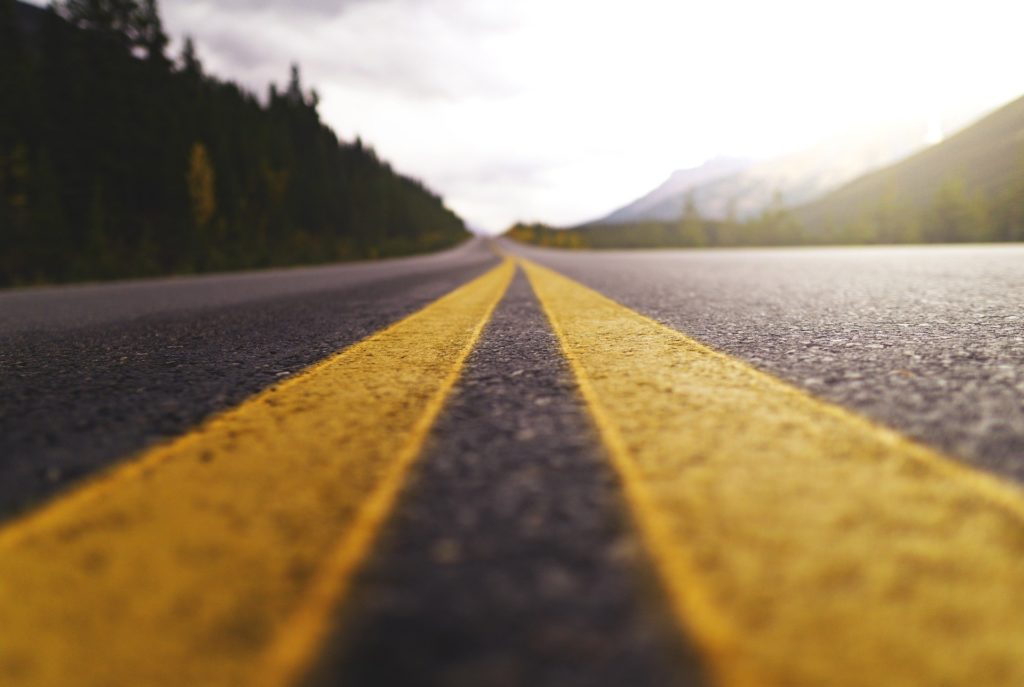 road-5089188_1920