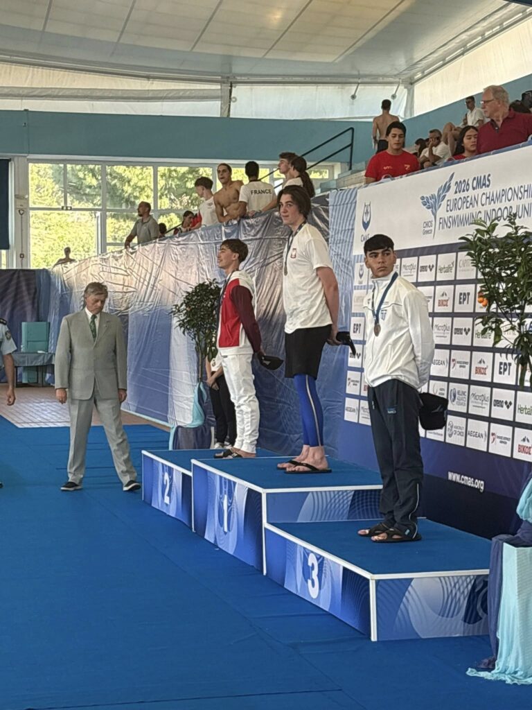 Albert Konkel pierwszy na podium