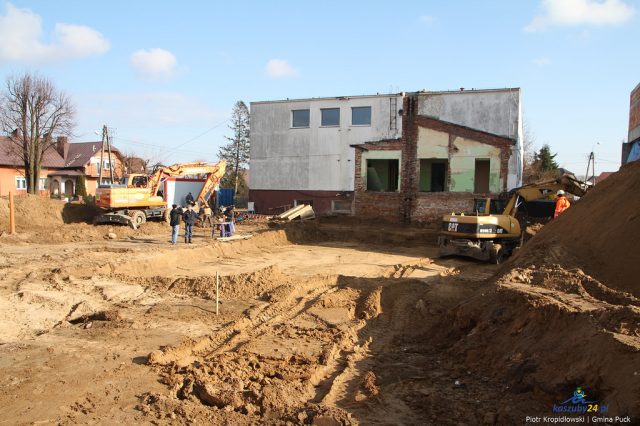 25527065797_768e4c29be_b