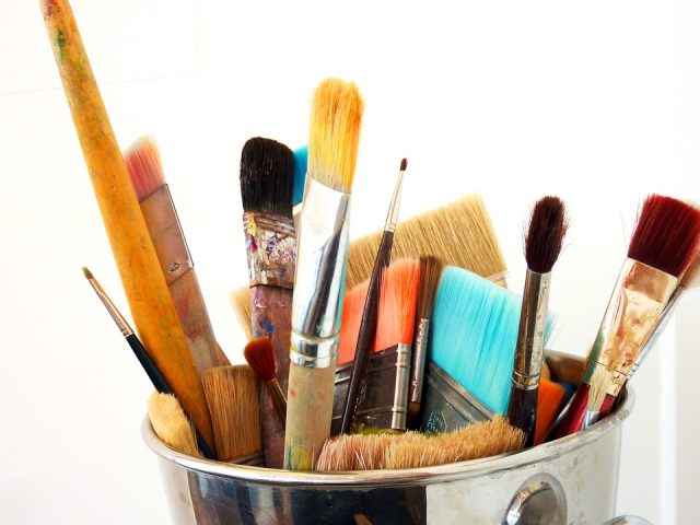 brush-2273063_960_720