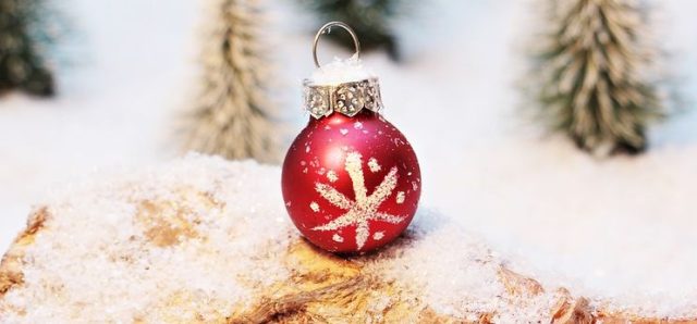 christmas-bauble-1872150_960_720